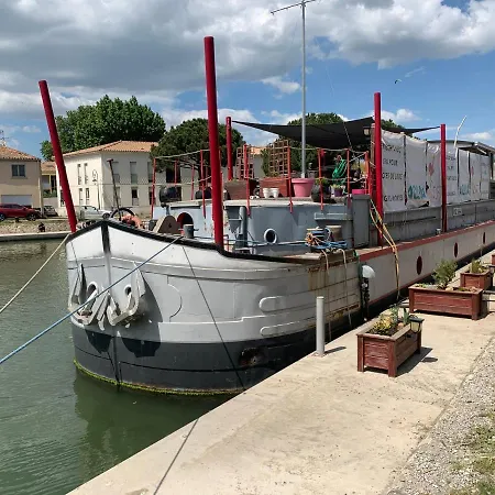 Botel Peniche Aqualoft B&B - Canal View Aigues-Mortes
